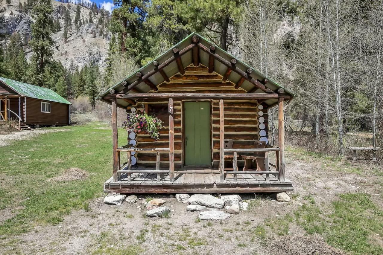 Sawtooth Lodge Stanley Exteriör bild