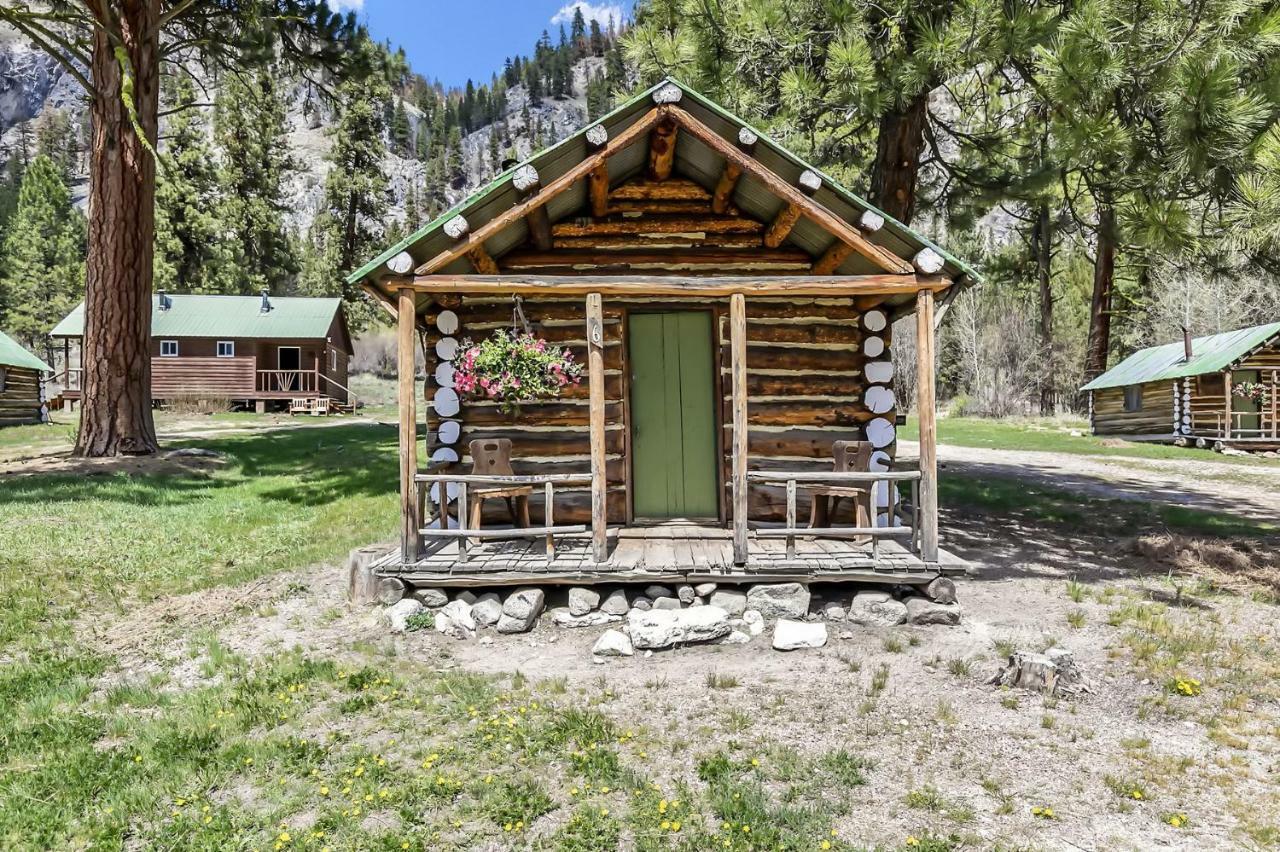 Sawtooth Lodge Stanley Exteriör bild