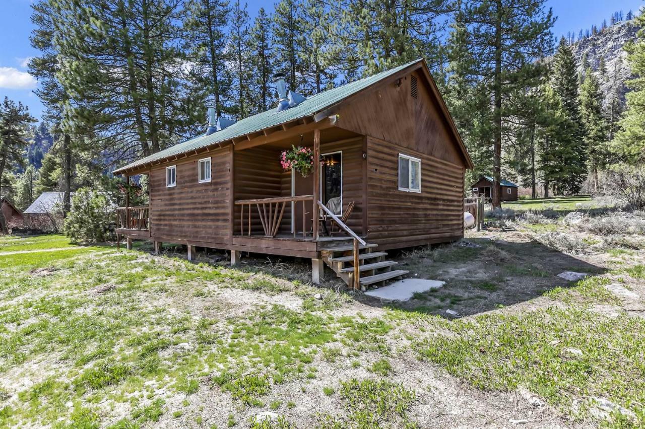 Sawtooth Lodge Stanley Exteriör bild