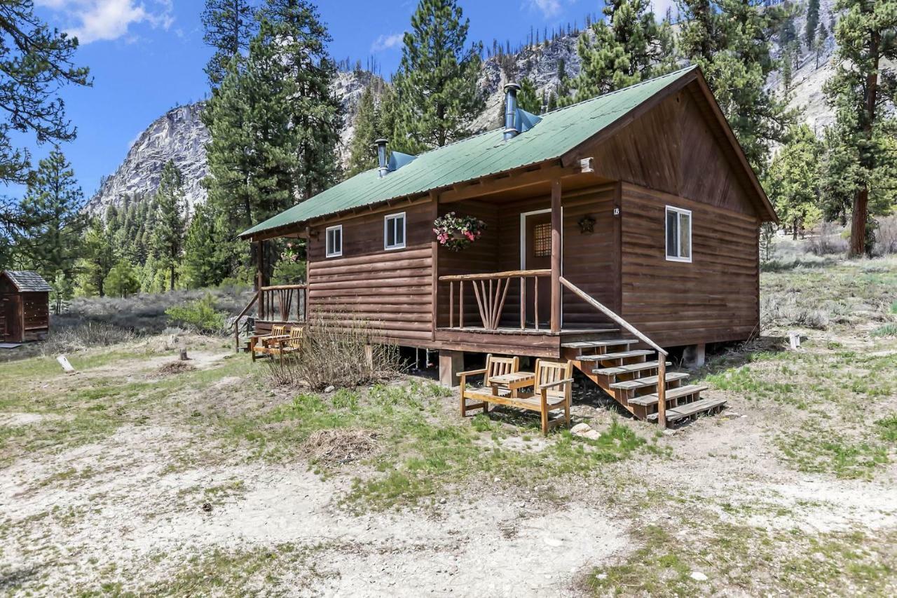 Sawtooth Lodge Stanley Exteriör bild